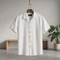 White short-sleeve Cuban half shirt with point collar and button front